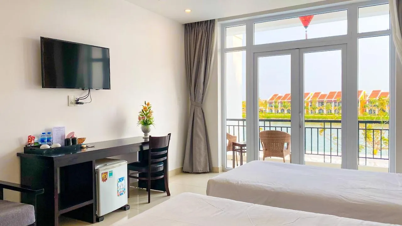 Riverside White House Hotel Hội An 3*,  Vietnam