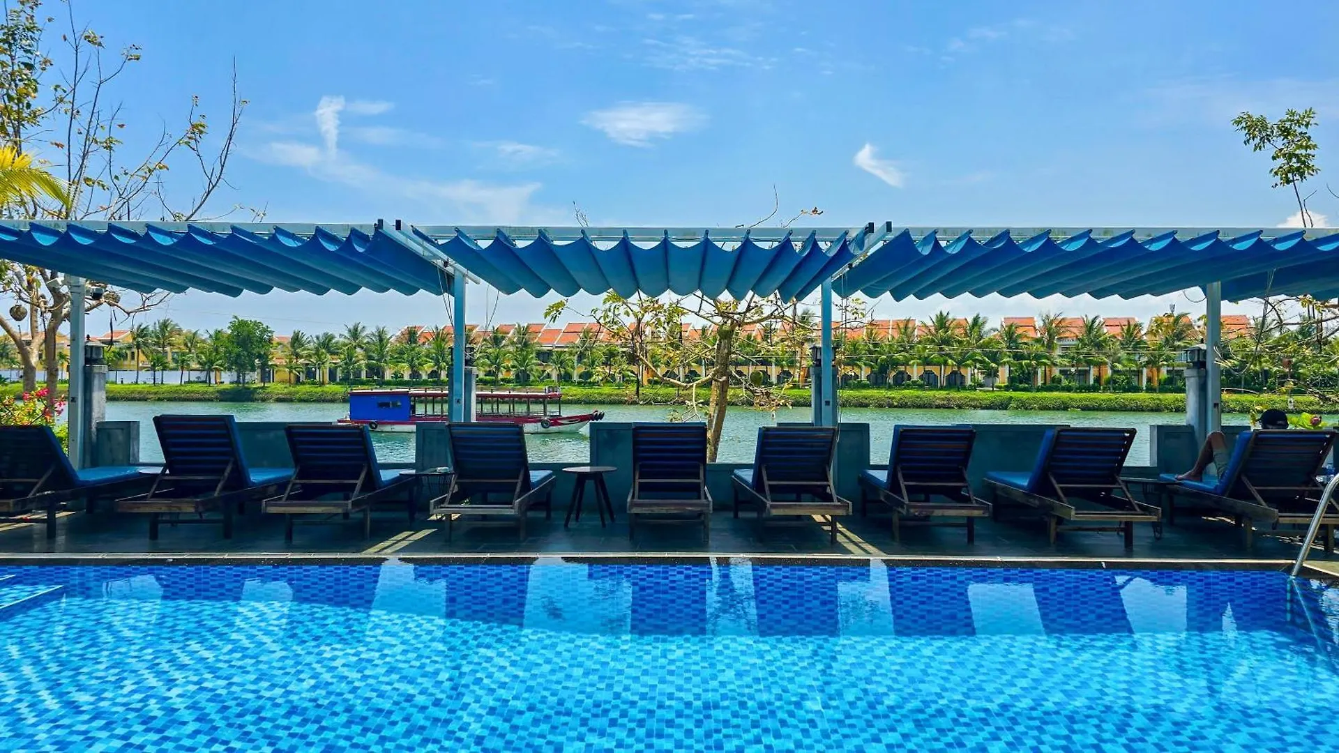 Riverside White House Hotel Hội An Vietnam