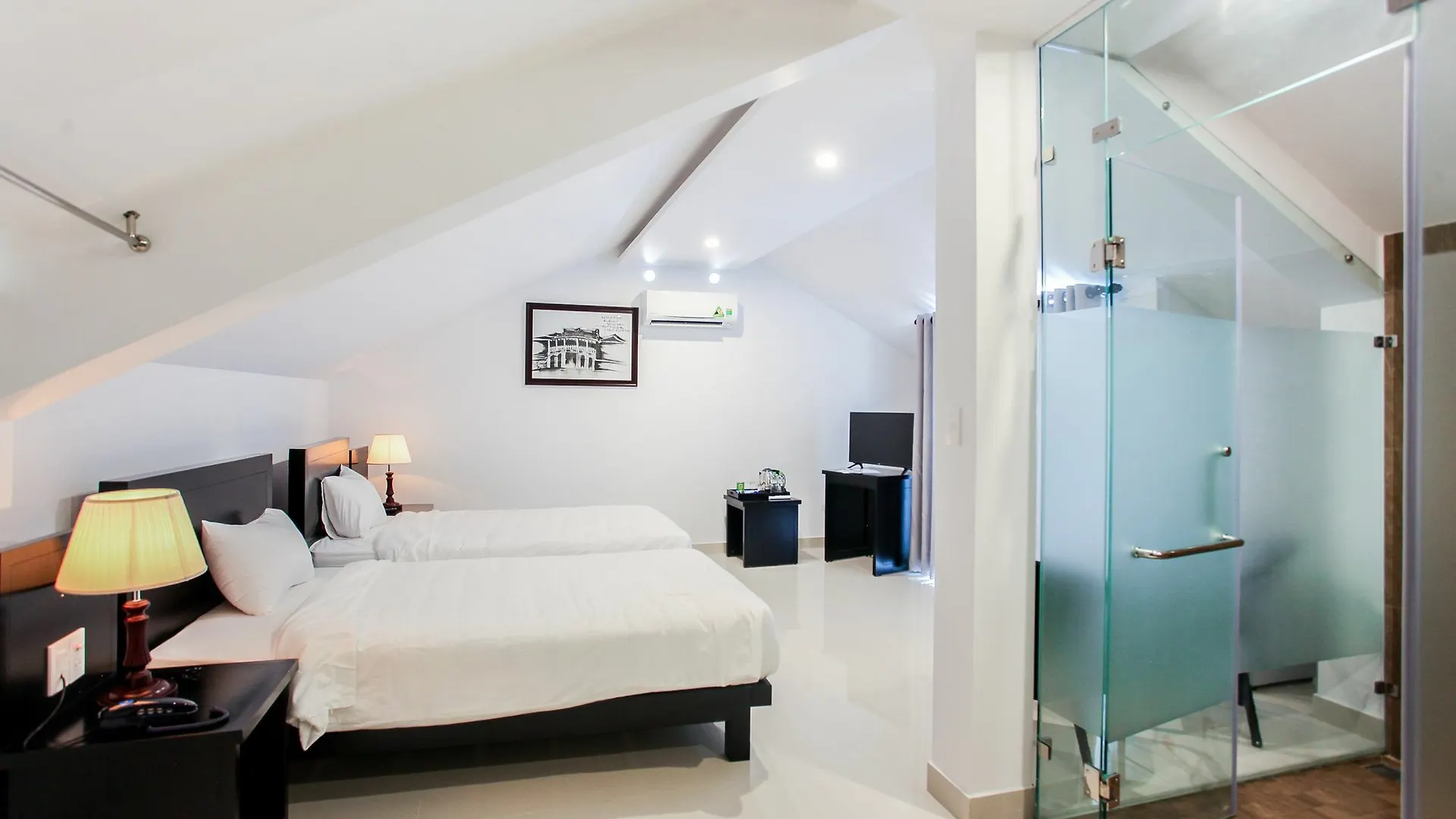 Riverside White House Hotel Hoi An