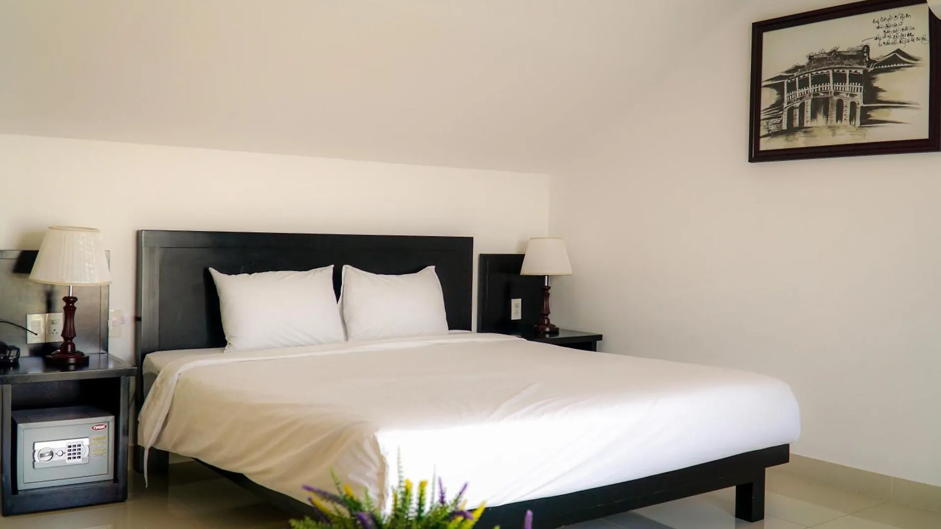 ***  Riverside White House Boutique Hotel Hoi An Vietnam