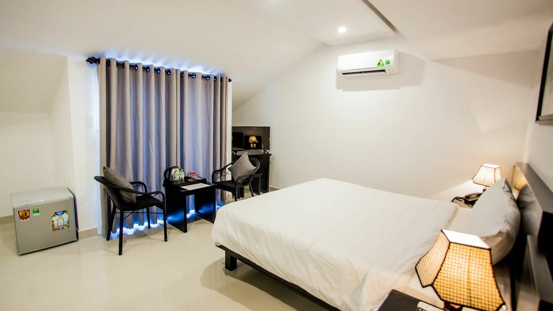 Riverside White House Boutique Hotel Hoi An