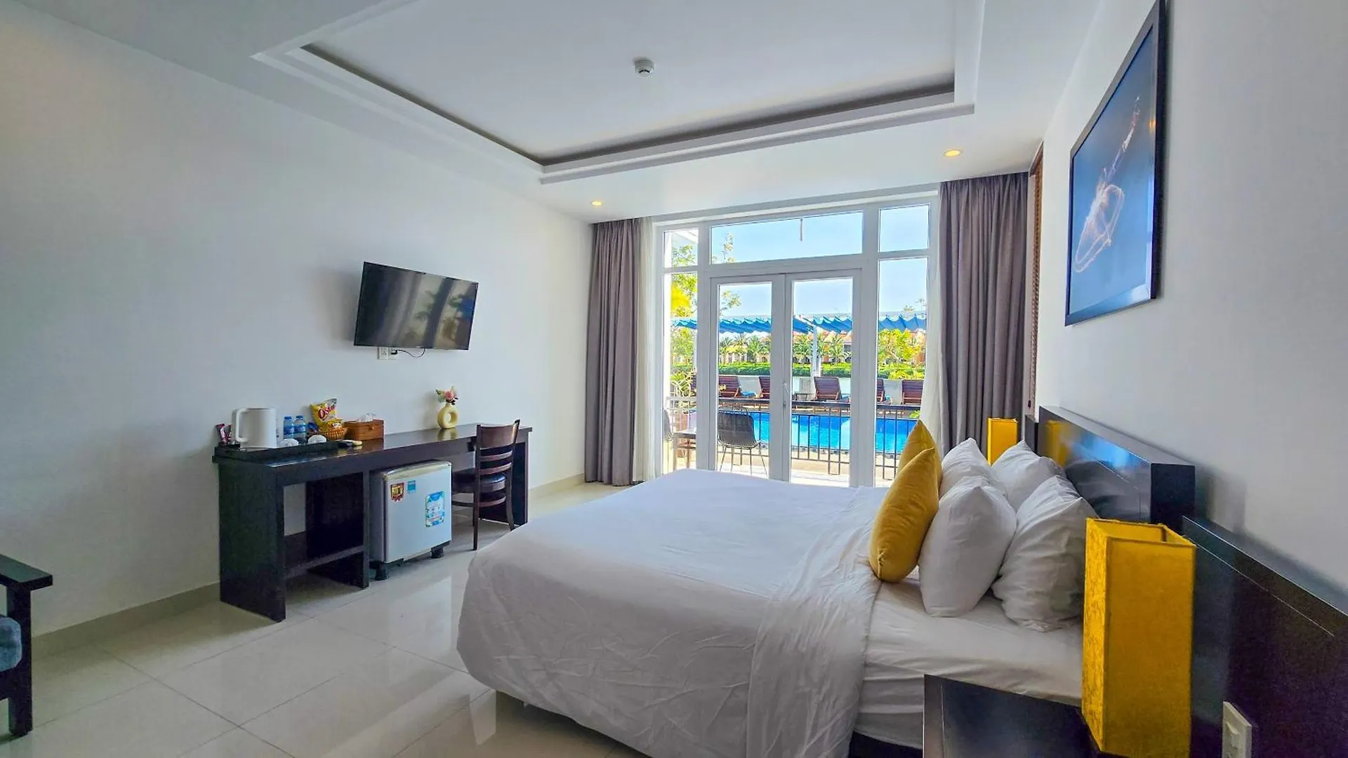 Riverside White House Hotel Hoi An 3*,  Vietnam